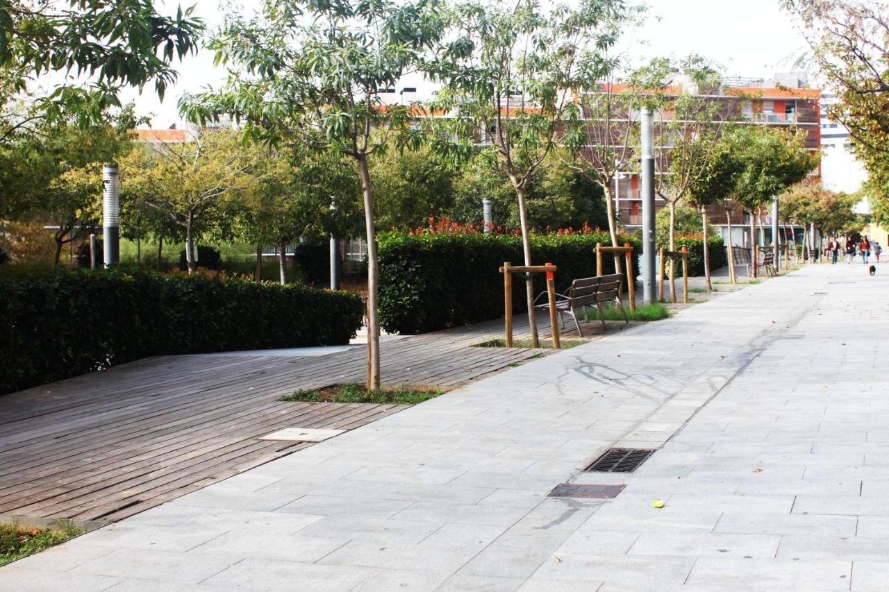 Barcelona - Camp Nou Villa L'Hospitalet de Llobregat Exterior photo